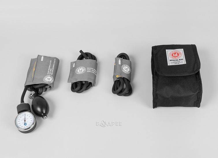 Комплектация механического тонометра Little Doctor LD-80 без стетоскопа, 3 детские манжеты