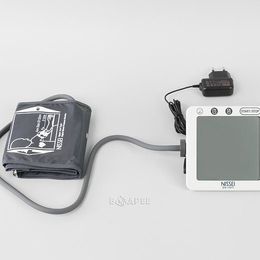 Тонометр на запястье Nissei DS-1011 с манжетой и сетевым адаптером