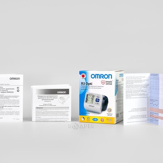 Коробка и документация тонометра на запястье Omron R3 Opti