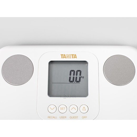 Анализатор состава тела Tanita BC-730 белый крупным планом